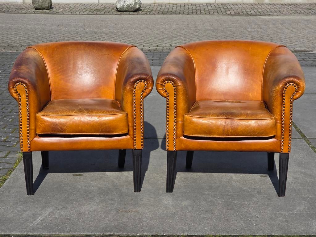 2x Club fauteuil Chesterfield honing bruin + BEZORGING, Chesterfield, Klassiek, Landelijk, Gebruikt, Onbekend, Ophalen of Verzenden