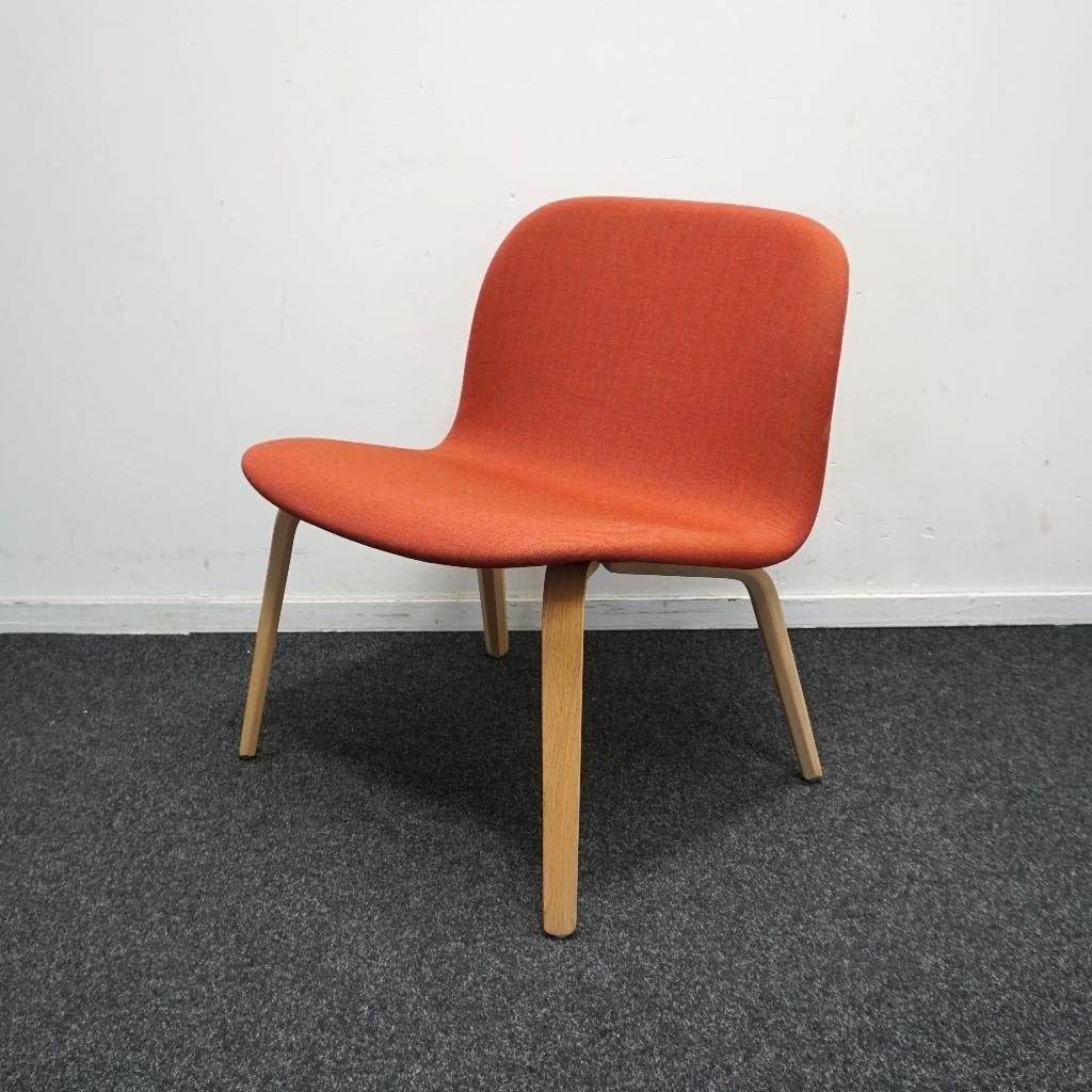 Muuto Visu Design Fauteuil | Lounge stoelen | Oranje/Rood, Huis en Inrichting, Gebruikt, -, Minder dan 75 cm, Ophalen of Verzenden