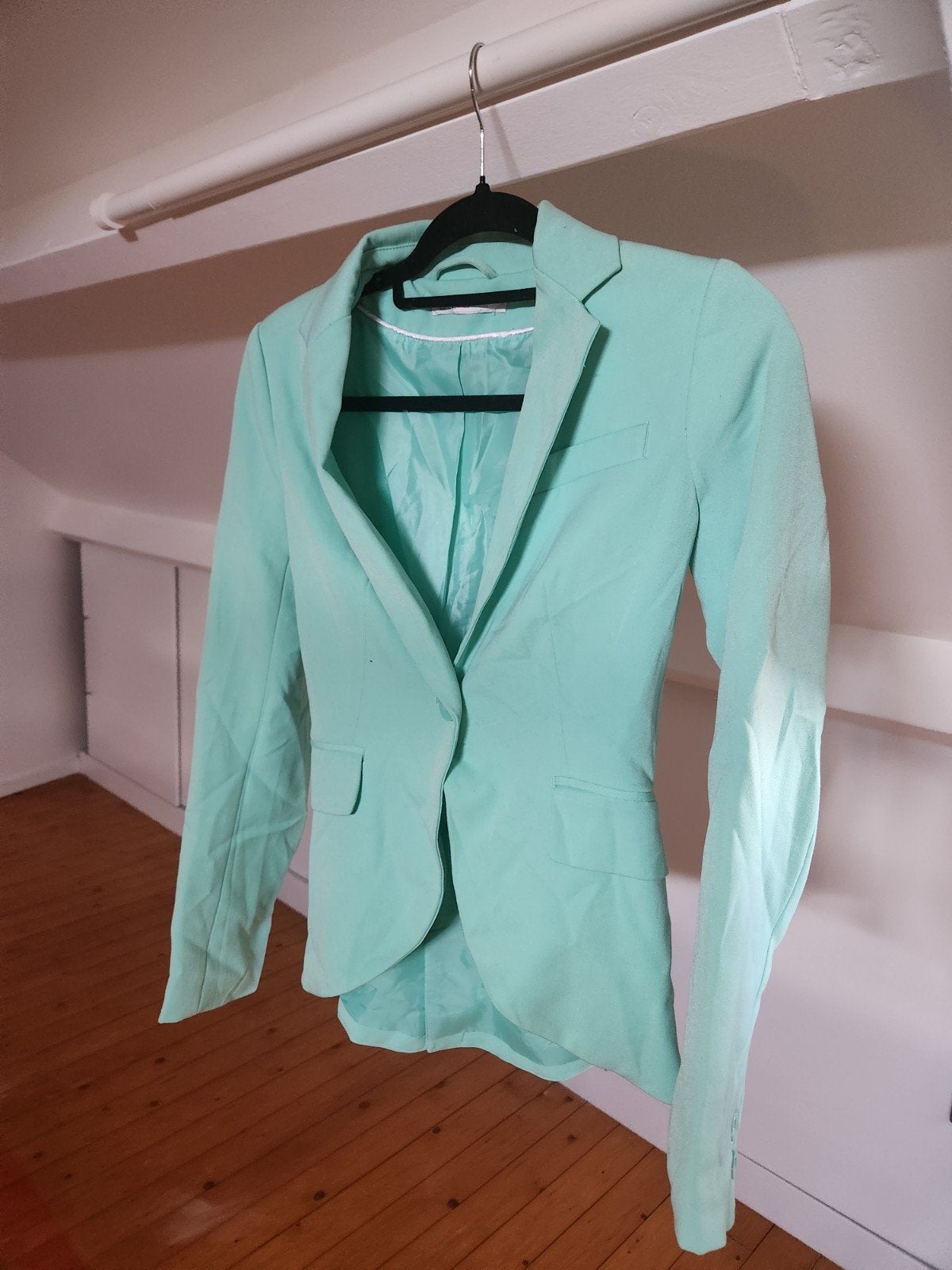 Turquoise/mintgroene blazer Only XS, Only, Ophalen of Verzenden, Zo goed als nieuw, Jasje