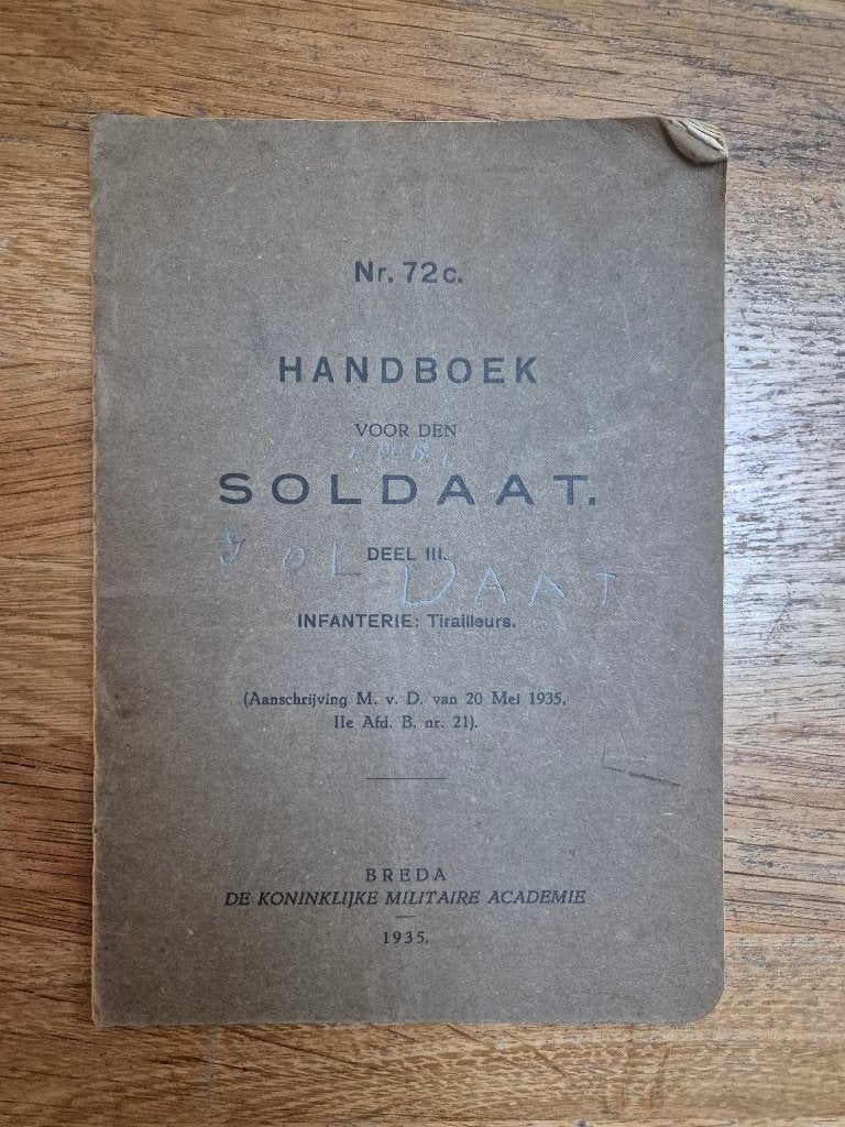 Wo2 Nederlands voorschrift handboek voor den soldaat, Ophalen of Verzenden, Nederland, Boek of Tijdschrift