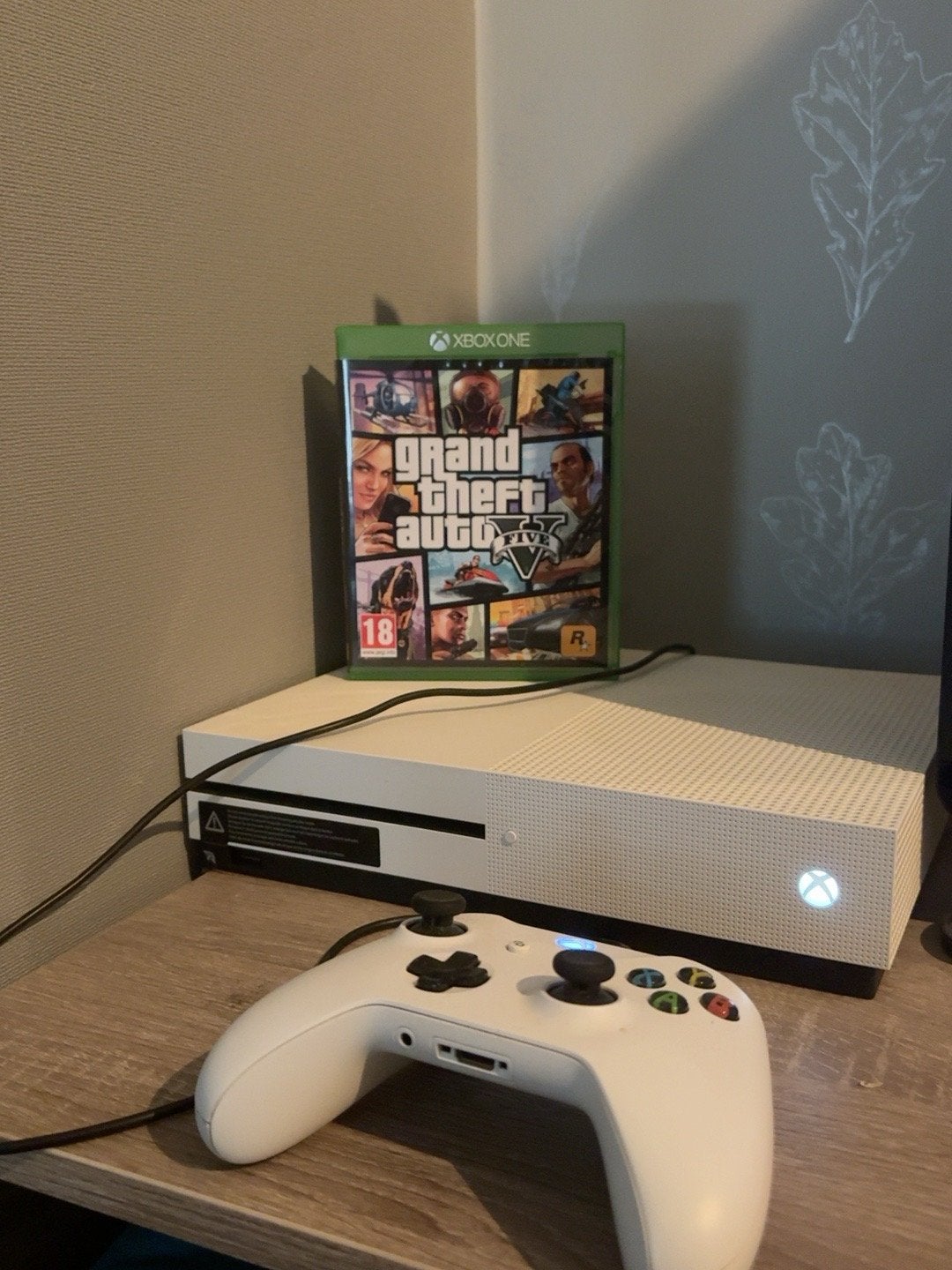 Xbox one S met controller en GTA V, Ophalen, Xbox One S, Met 1 controller, 500 GB