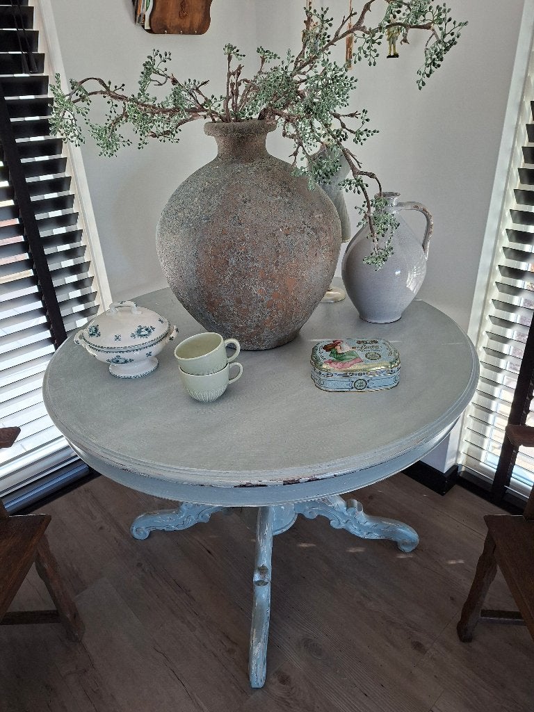 Brocante tafel, Ophalen