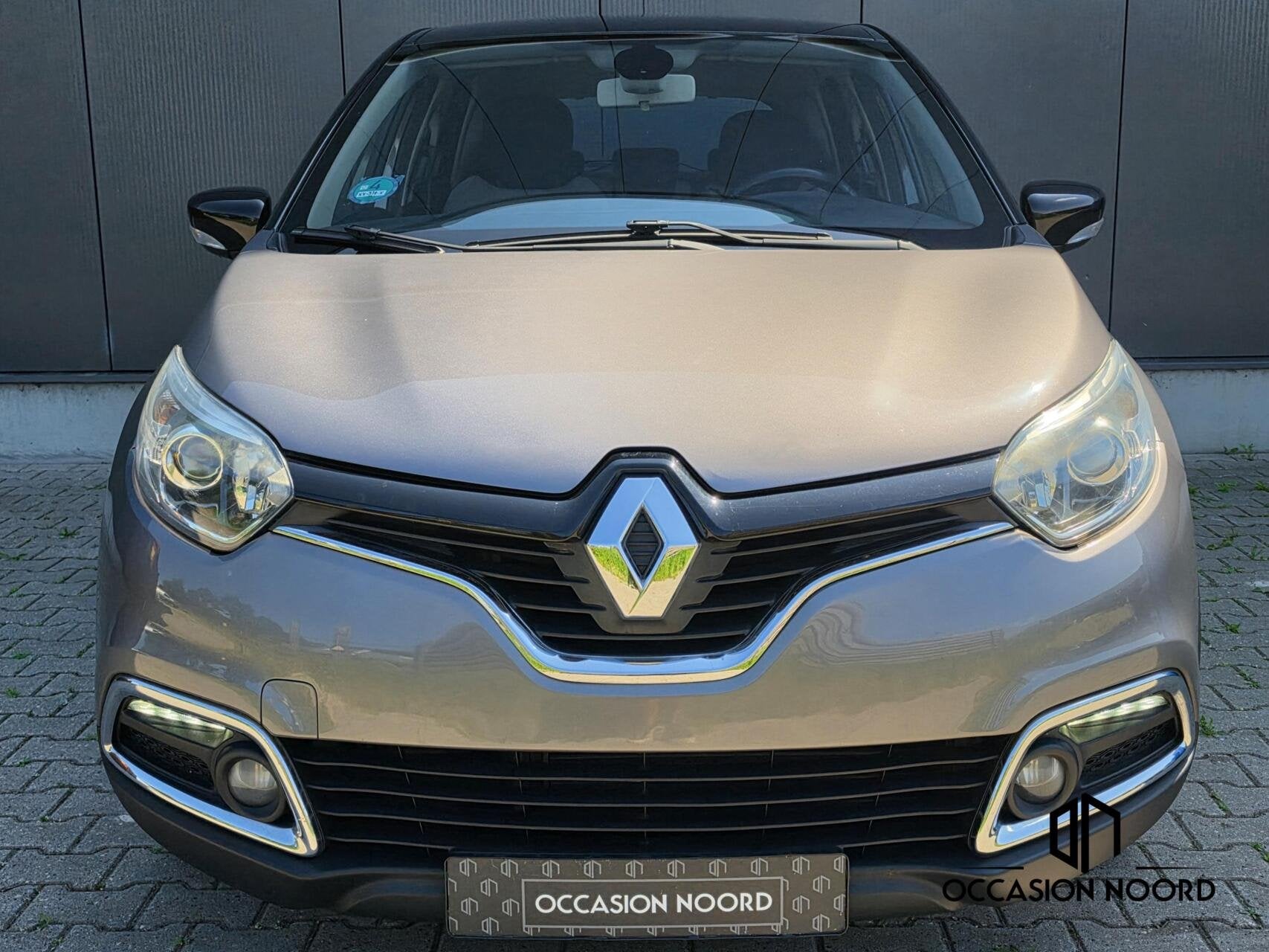 Renault Captur 0.9 TCe |Climate|Keyless|Stoelver|Cruise|Navi, Auto's, Voorwielaandrijving, Gebruikt, Met garantie (alle), 49 €/maand