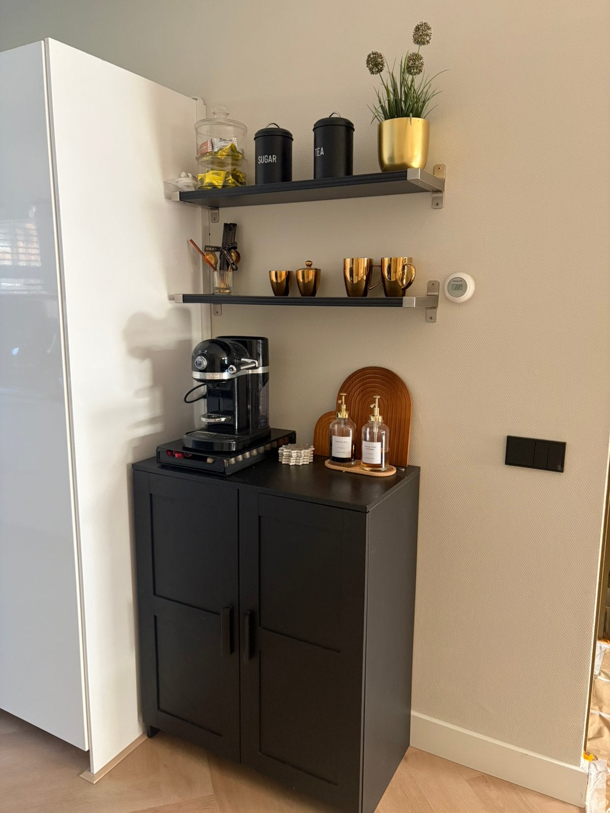 Ikea kast donker bruin, Huis en Inrichting, Ophalen, Gebruikt, 25 tot 50 cm, 50 tot 100 cm