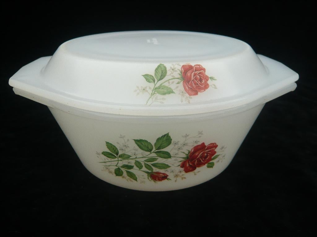 Arcopal vintage schaal met rozen, Ophalen of Verzenden
