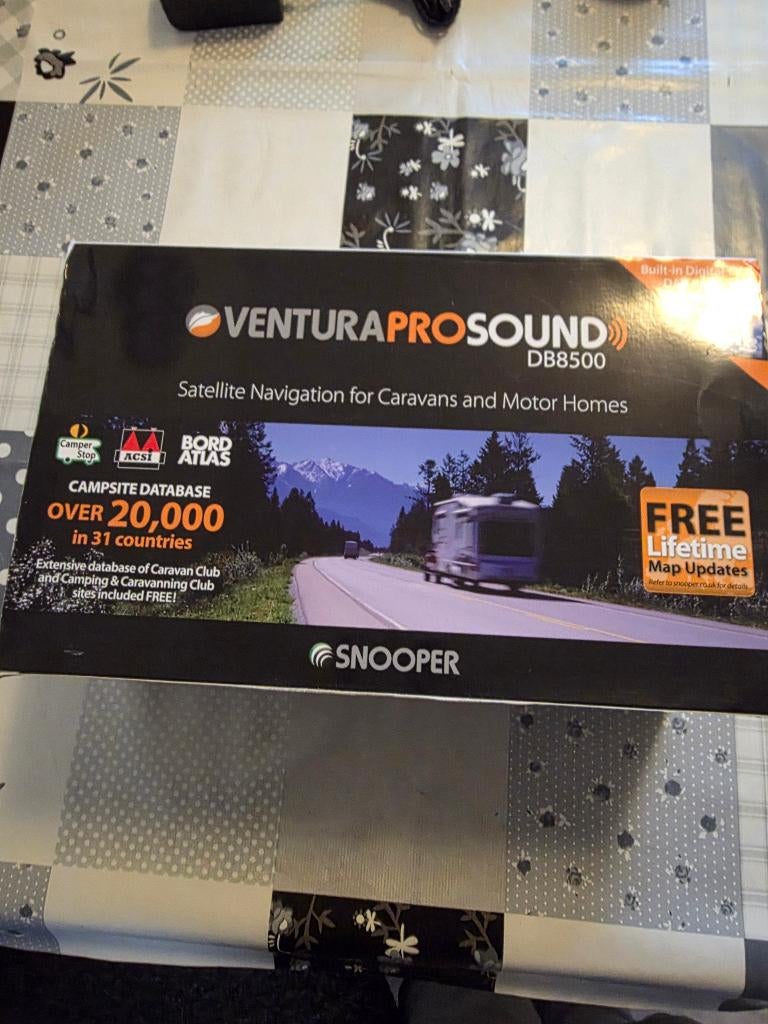 camper en caravan navigatie snooper db8500 ventura pro sound, Ophalen, Gebruikt