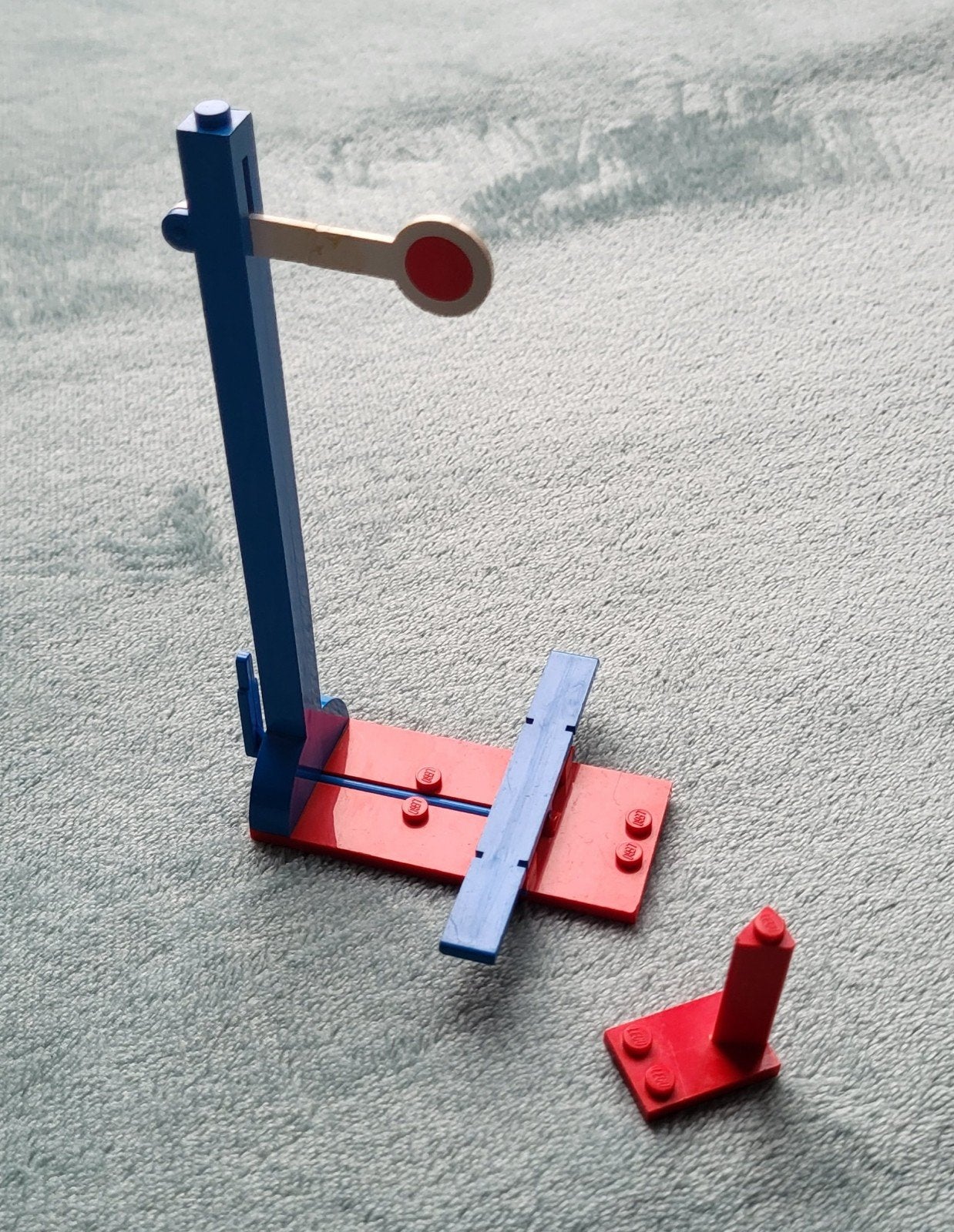 Lego trein 4,5 Volt blauwe rails sein paal + richting paal., Kinderen en Baby's, Speelgoed | Duplo en Lego, Compleet, Gebruikt