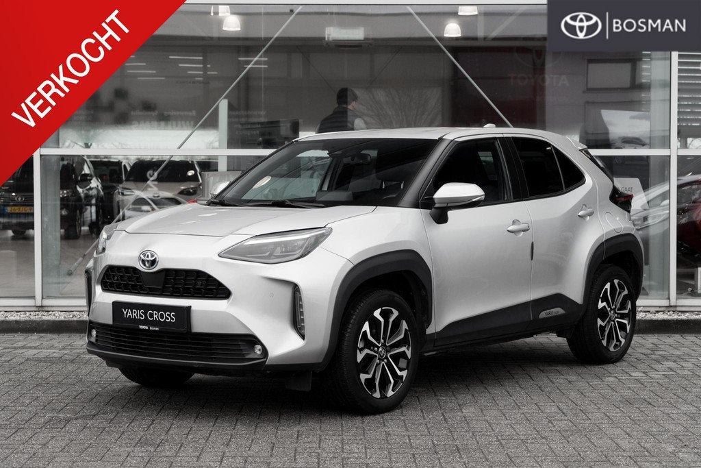 Toyota Yaris Cross 1.5 Hybrid AWD l PDC, Auto's, Toyota, Automaat, Gebruikt, 1490 cc, Bedrijf