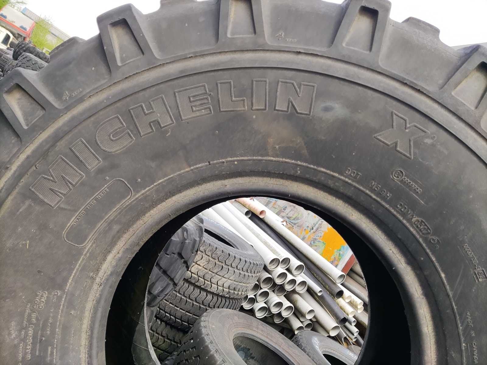 Michelin XML - 325/85R16 - Banden, wielen en velgen (4x)