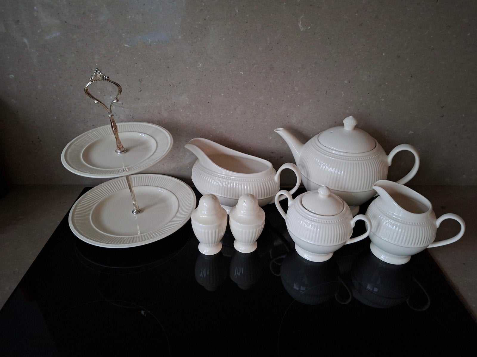 Wedgwood Windsor servies, Huis en Inrichting, Klassiek, Overige typen, Ophalen of Verzenden, Zo goed als nieuw