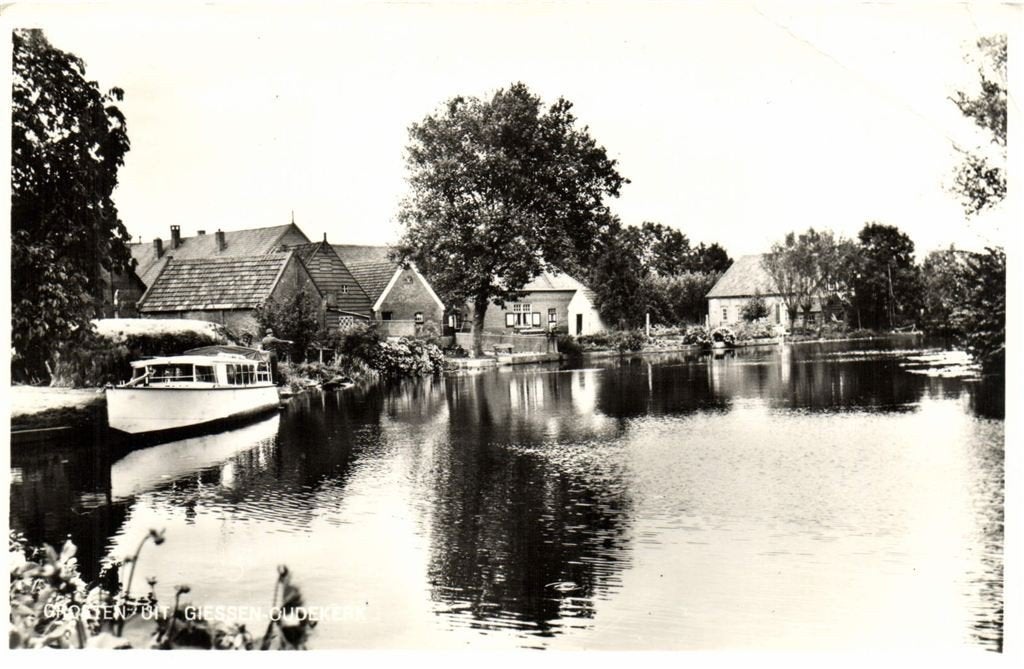 Groeten uit Giessen-Oudekerk - ongelopen, Ophalen of Verzenden, 1960 tot 1980, Gelopen, Zuid-Holland