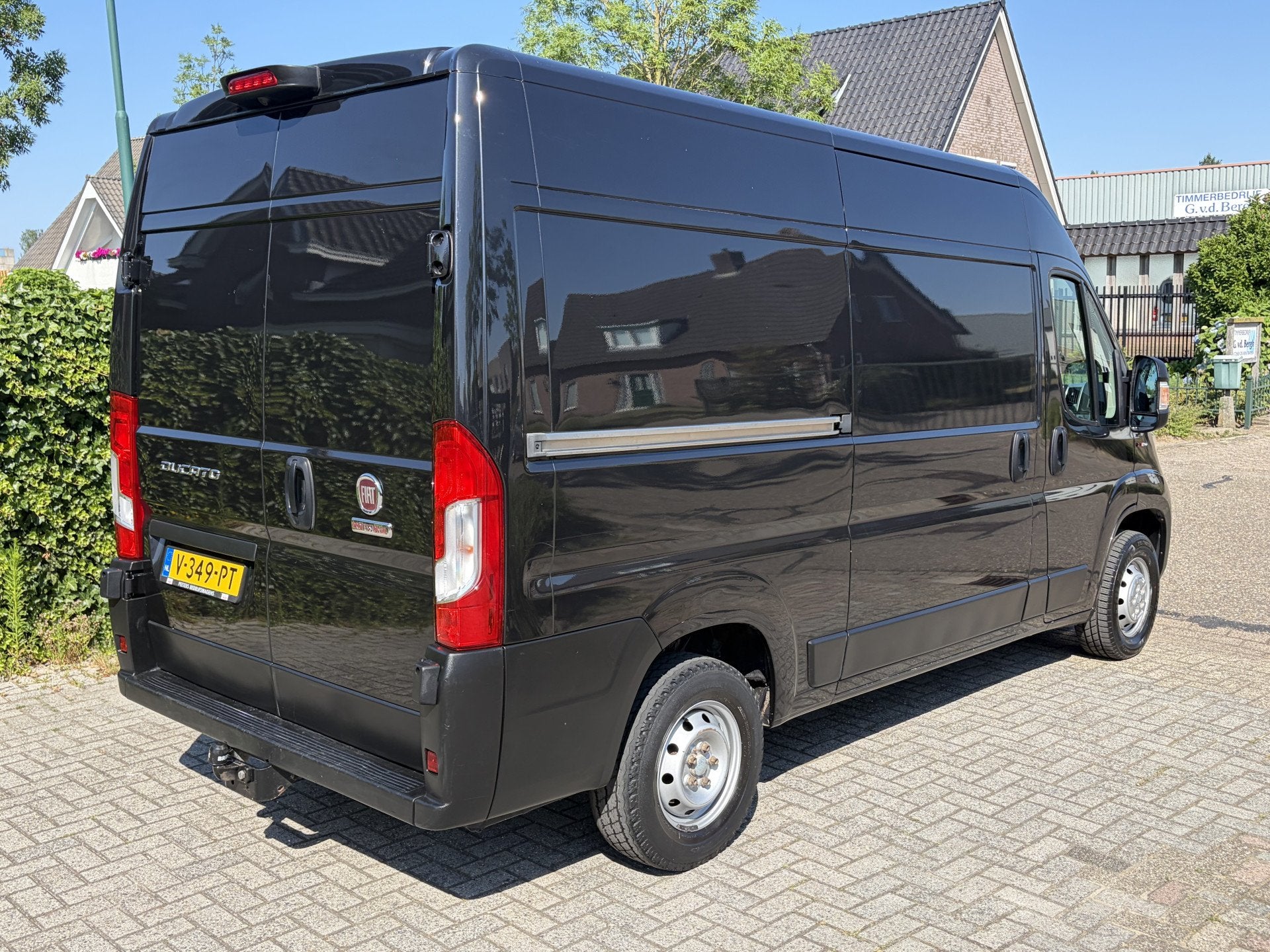 Fiat Ducato 33 2.3 MultiJet 130PK Euro6 Automaat L2H2 Luxury, Auto's, Bestelauto's, Stof, Gebruikt, 2500 kg, Origineel Nederlands