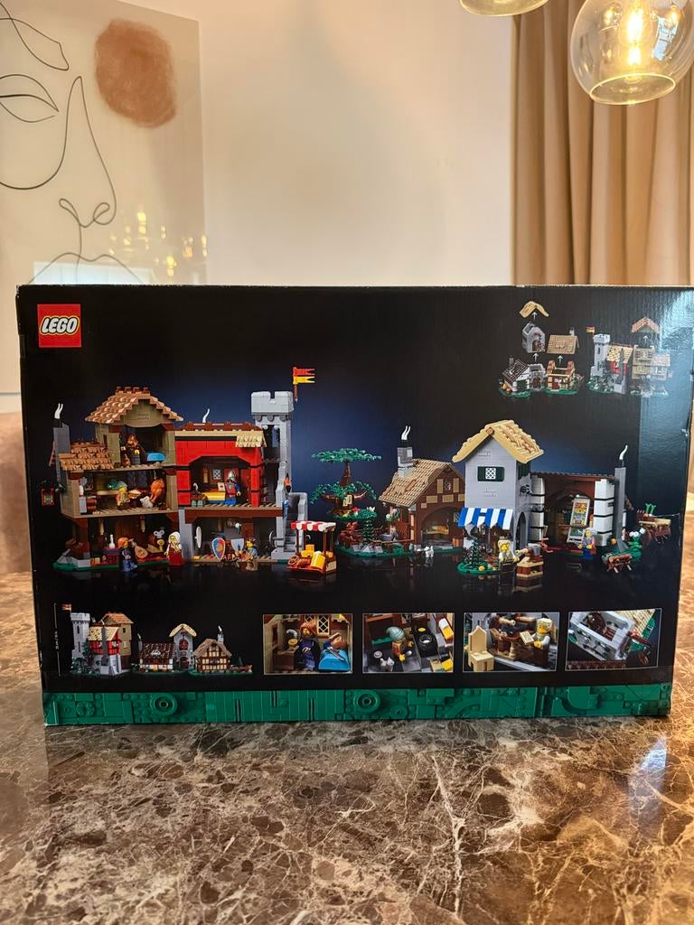 Nieuwe LEGO Icons Medieval Town Square 10332 - Sealed!, Kinderen en Baby's, Speelgoed | Duplo en Lego, Nieuw, Lego, Complete set