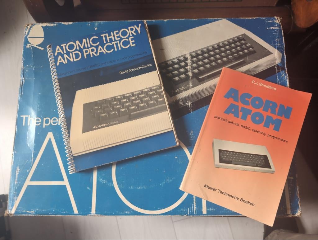 Acorn Atom vintage personal computer, Computers en Software, Vintage Computers, Ophalen of Verzenden, Acorn
