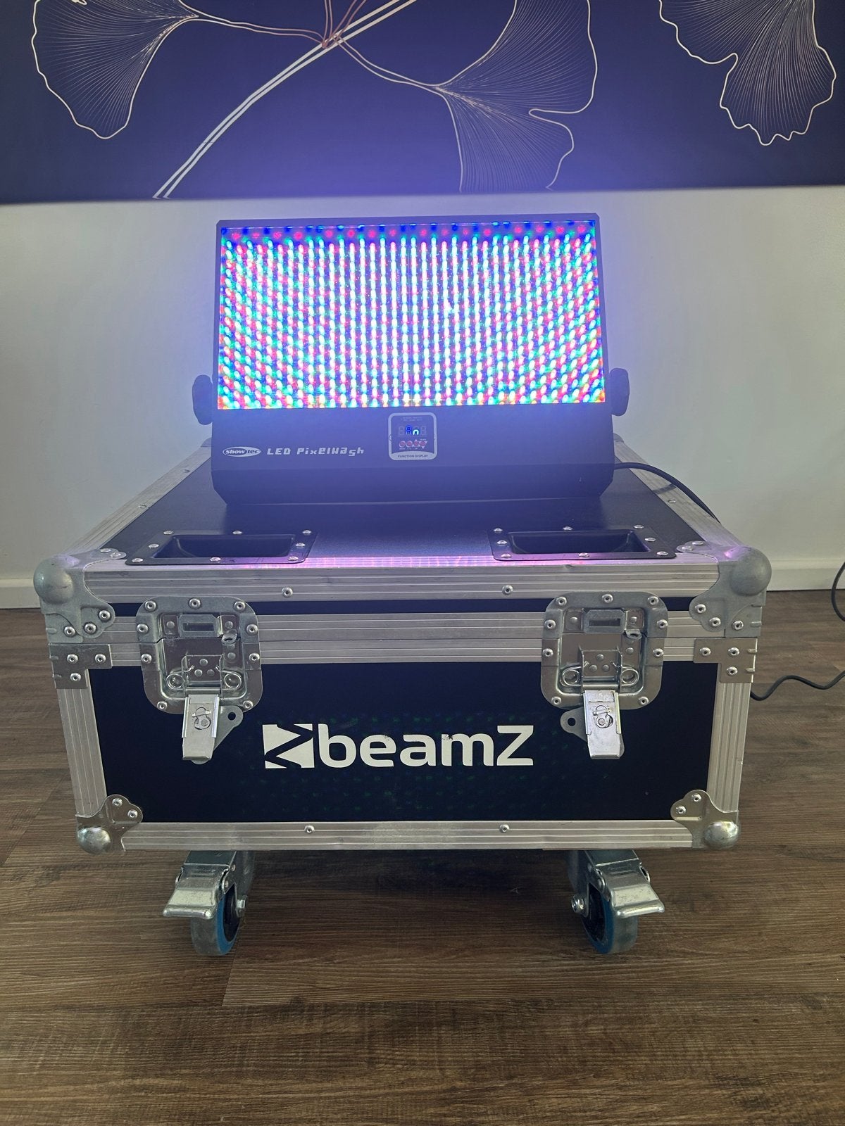Showtec LED Pixelwash Licht Effect, Muziek en Instrumenten, Ophalen of Verzenden, Gebruikt, Licht, Kleur