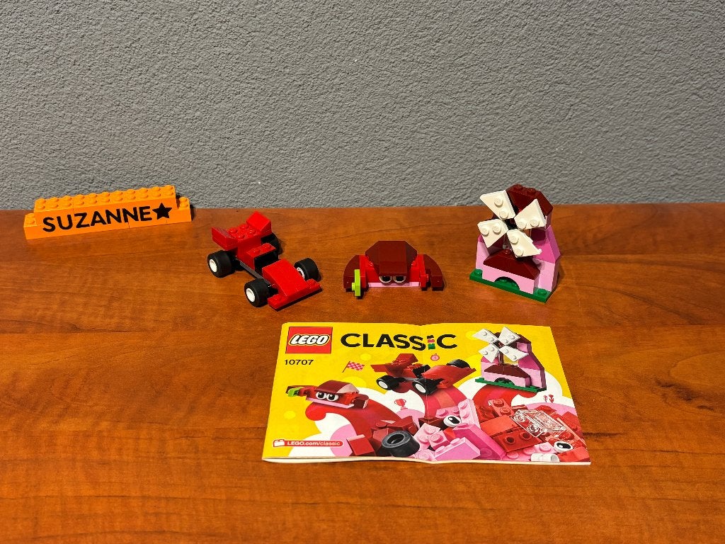 Lego 10707 - Classic - Red Creativity Box, Overige thema's, Lego, Ophalen of Verzenden, Zo goed als nieuw