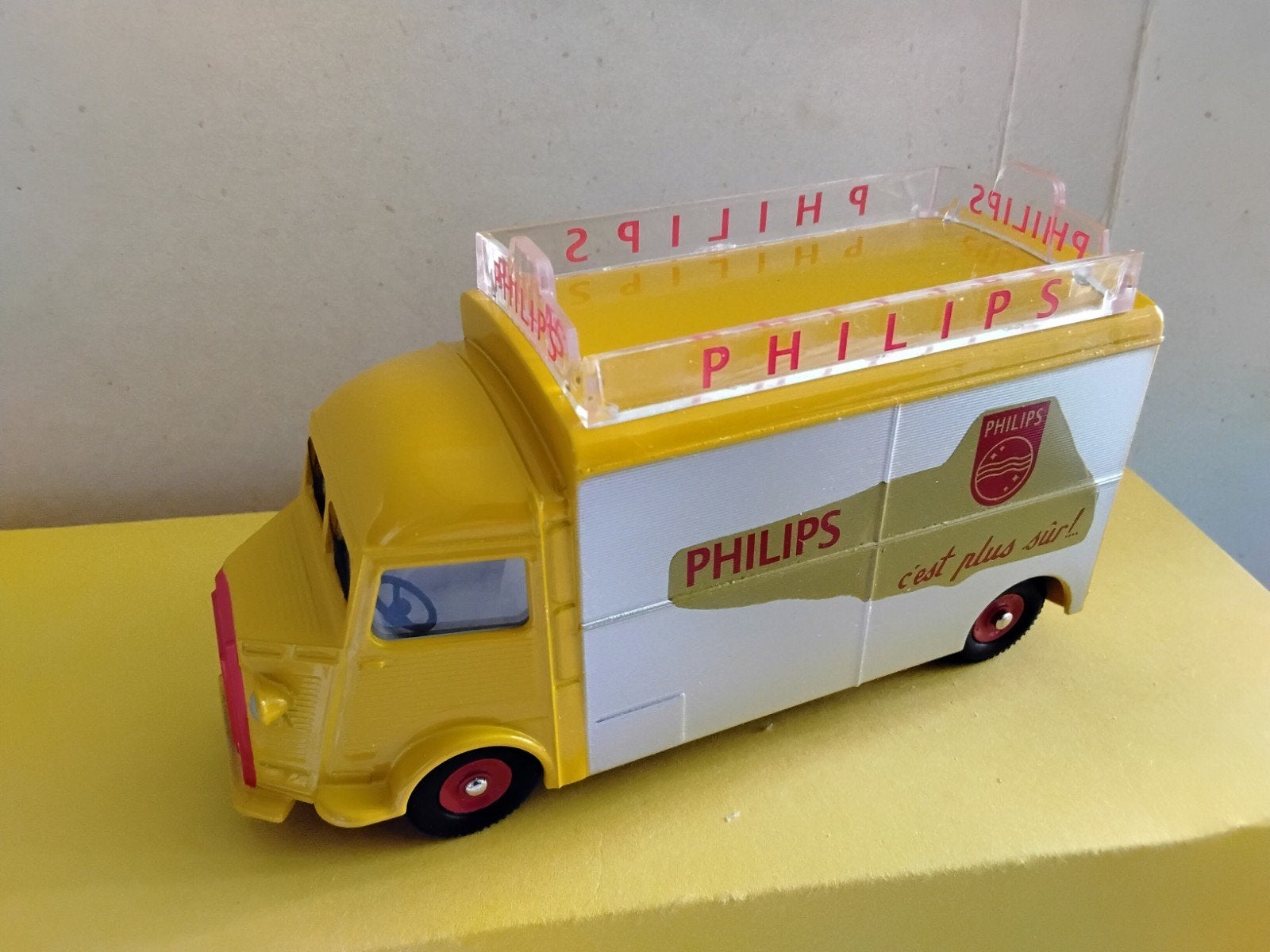 DINKY  TOYS ATLAS  CAMIONNETTE CITROËN  "PHILIPS  NO 587, Ophalen of Verzenden, Auto, Dinky Toys