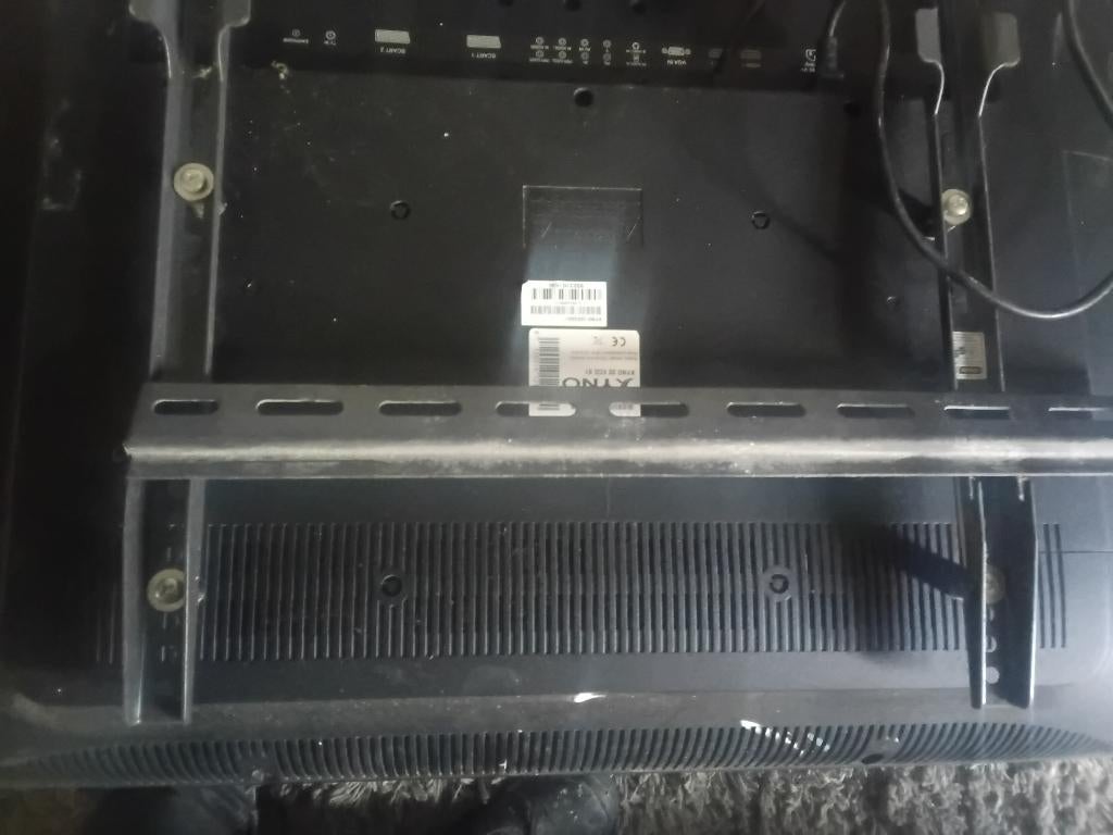 Tv 80cm, Gebruikt, 50 Hz, LCD, 4k (UHD)