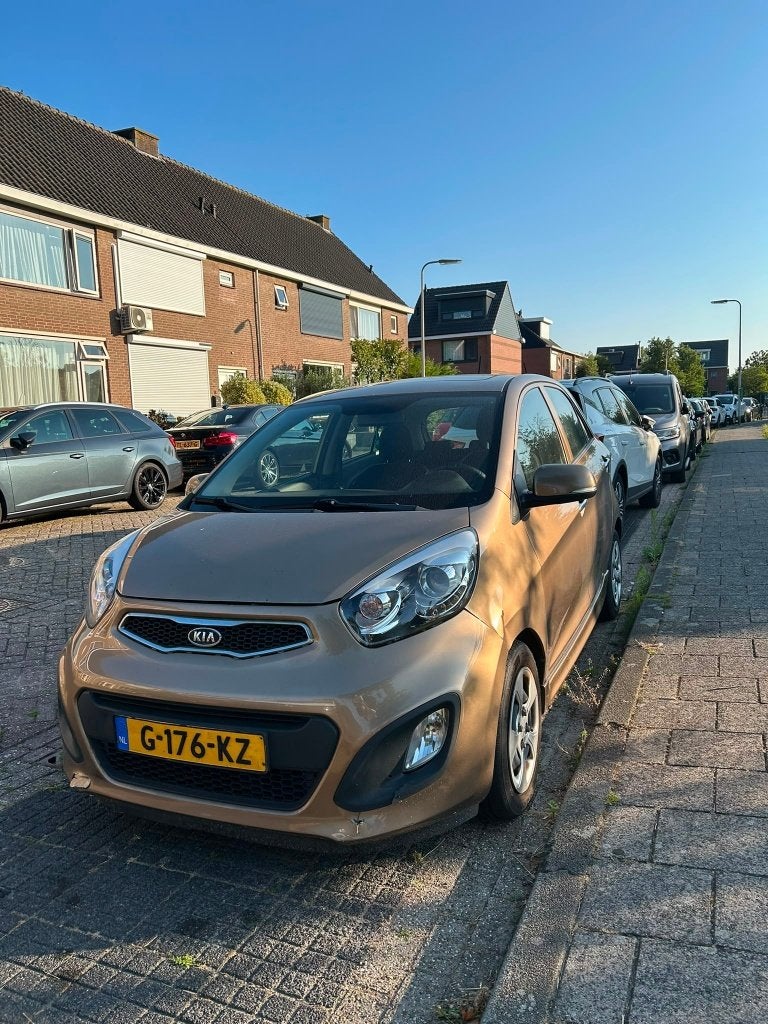 Kia Picanto 1.2 CVVT 5 DEURS 2011 Bruin / AIRCO / PANO DAK!, Auto's, Kia, Voorwielaandrijving, Stof, Zwart, Bruin