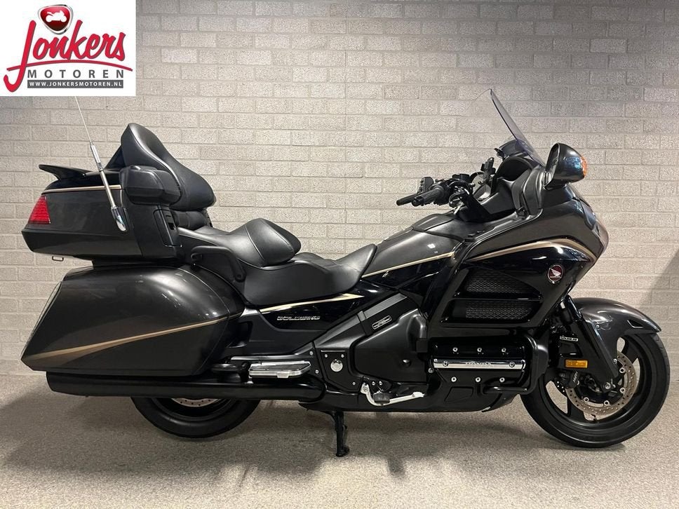 HONDA GL 1800 GOLDWING ABS (bj 2017), HONDA, Motorrijbewijs A, Bedrijf, Onbekend