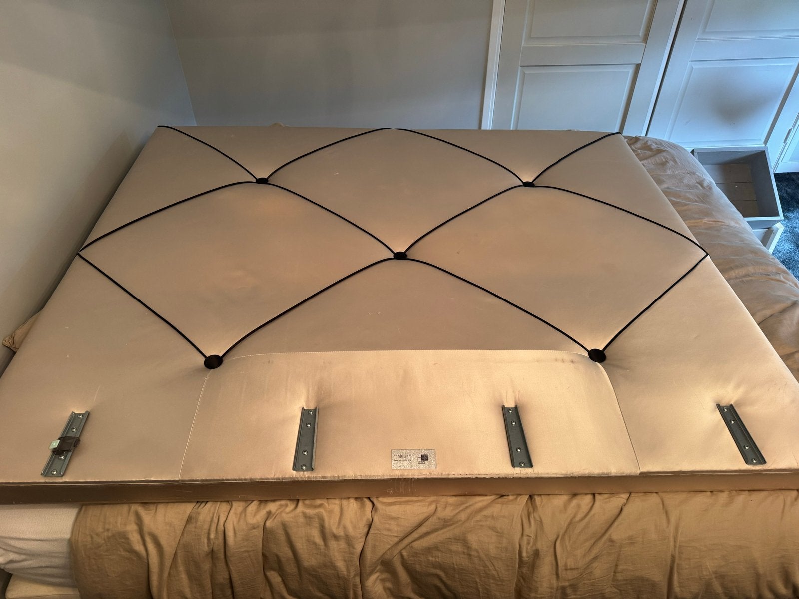 Luxe hoofdbord boxspring Treca de Paris Platinum, champagne, Ophalen, Beige, Tweepersoons, 190 cm of minder