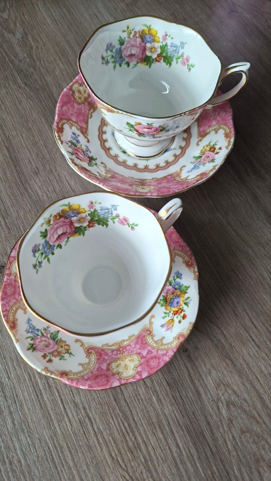 2 Royal Albert Lady Carlyle kopjes met schotels, Ophalen of Verzenden