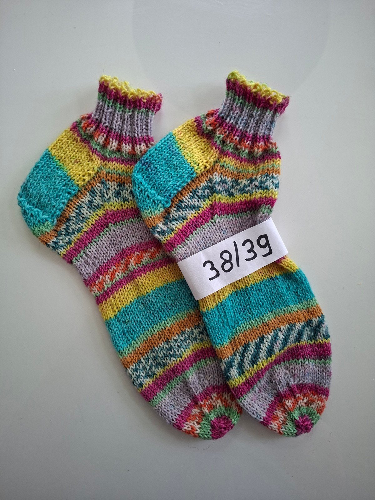 Mooie handgebreide sneaker sokjes, maat 38/39, Kleding | Dames, Sokken en Kousen, Sokken en Kniesokken, Overige kleuren, Nieuw