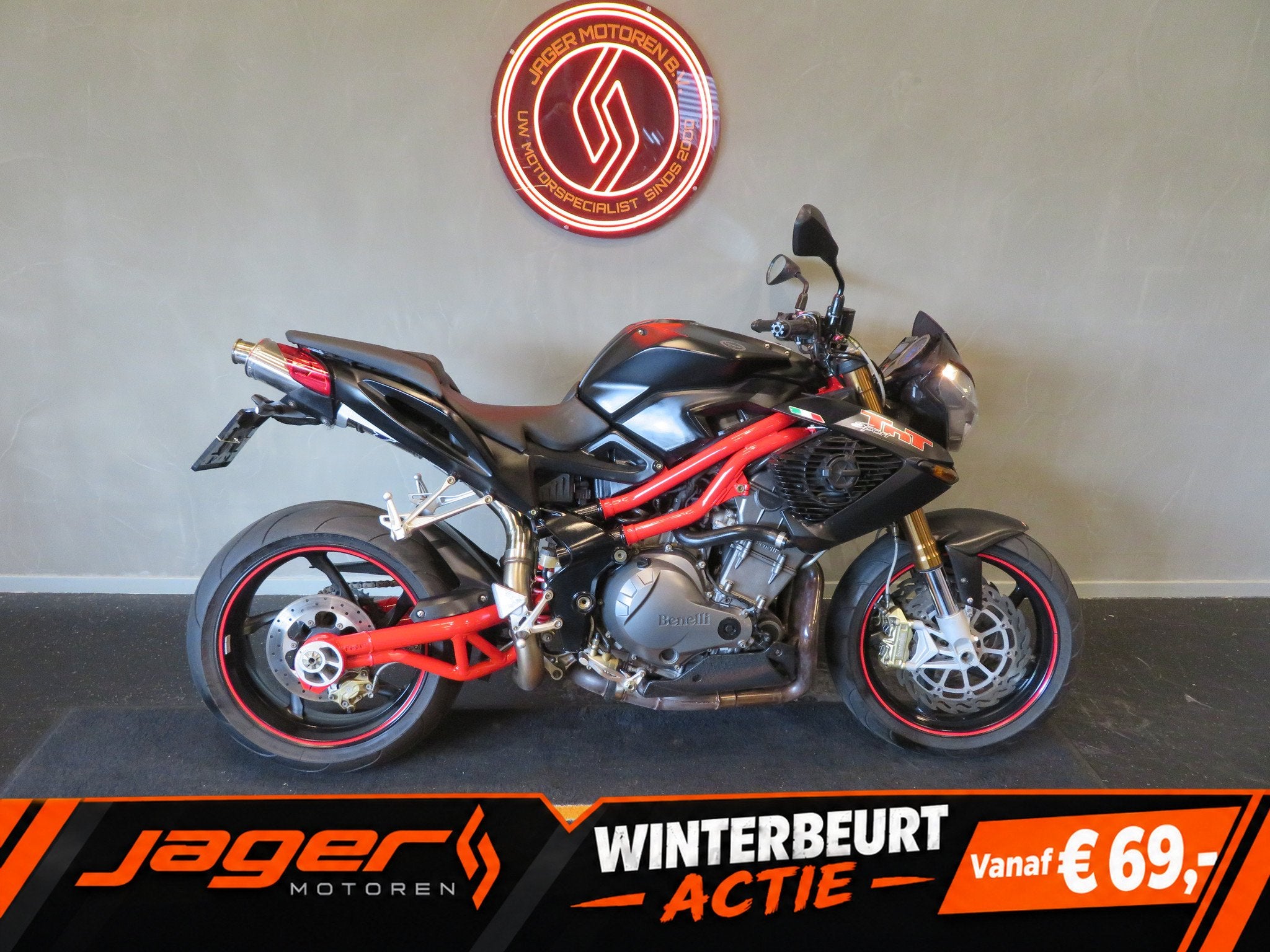 Benelli TNT 1130 SUPER GAAF! (bj 2005), Naked bike, Gebruikt, Bedrijf
