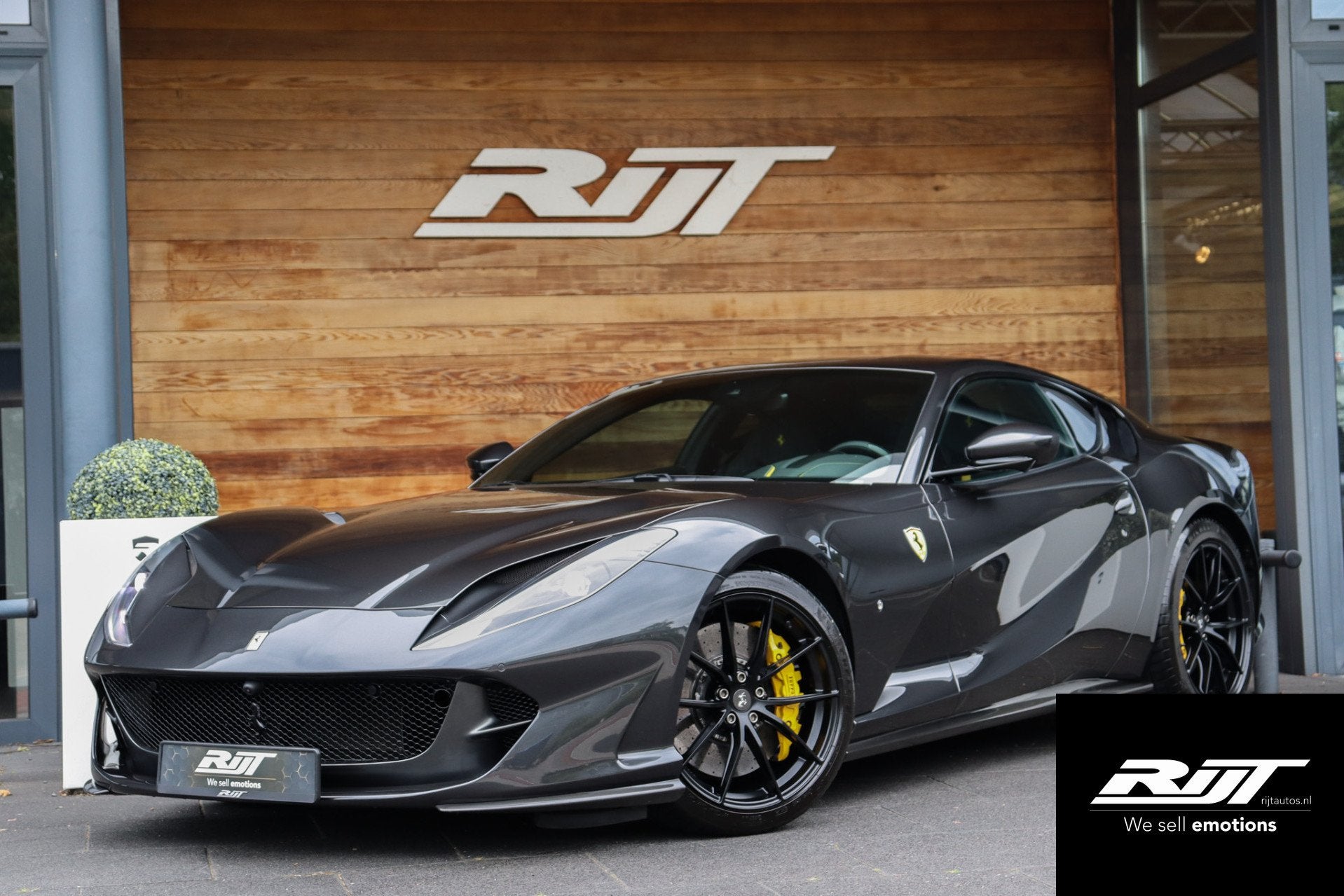 Ferrari 812 6.5 V12 Superfast HELE NL AUTO *Capristo/Carbon, Auto's, Ferrari, Automaat, Dealer onderhouden, Achterwielaandrijving
