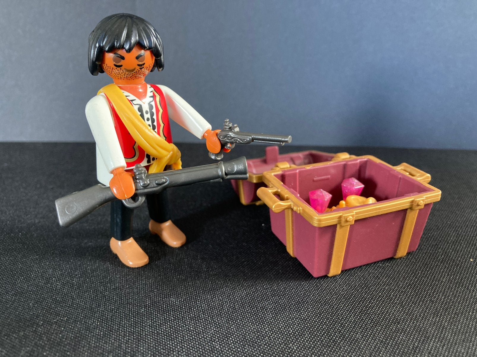 Playmobil stoere piraat met flink gevulde schatkist., Ophalen of Verzenden, Zo goed als nieuw