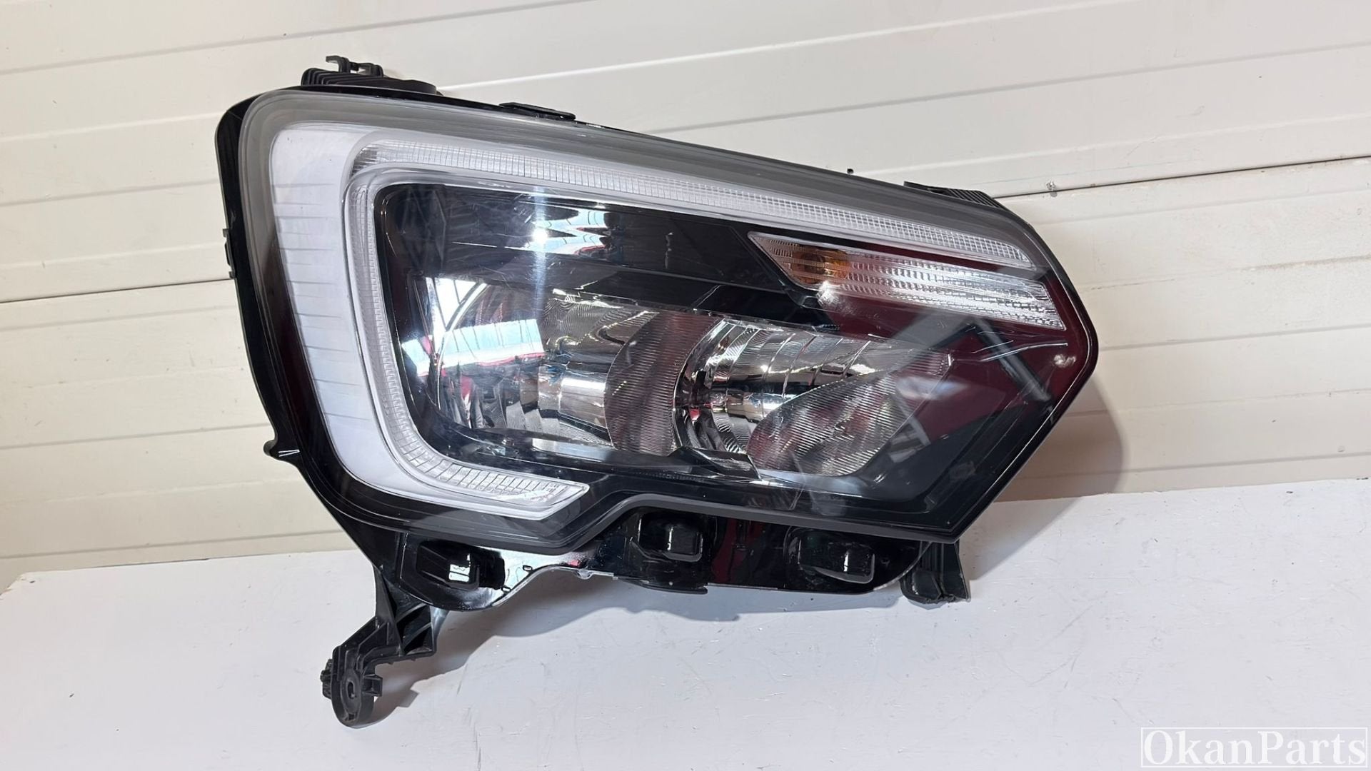 Renault Master III koplamp rechts 260105567R (Aftermarket), Auto-onderdelen, Verlichting, Renault Group, Gebruikt, Contact.group@renault.com