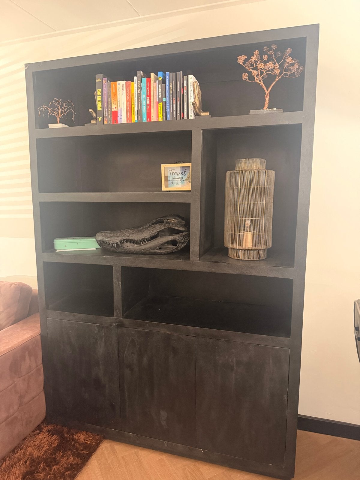 Nette zwarte vakkenkast met deuren - 150x220 cm, Ophalen, Gebruikt, 200 cm of meer, 150 tot 200 cm