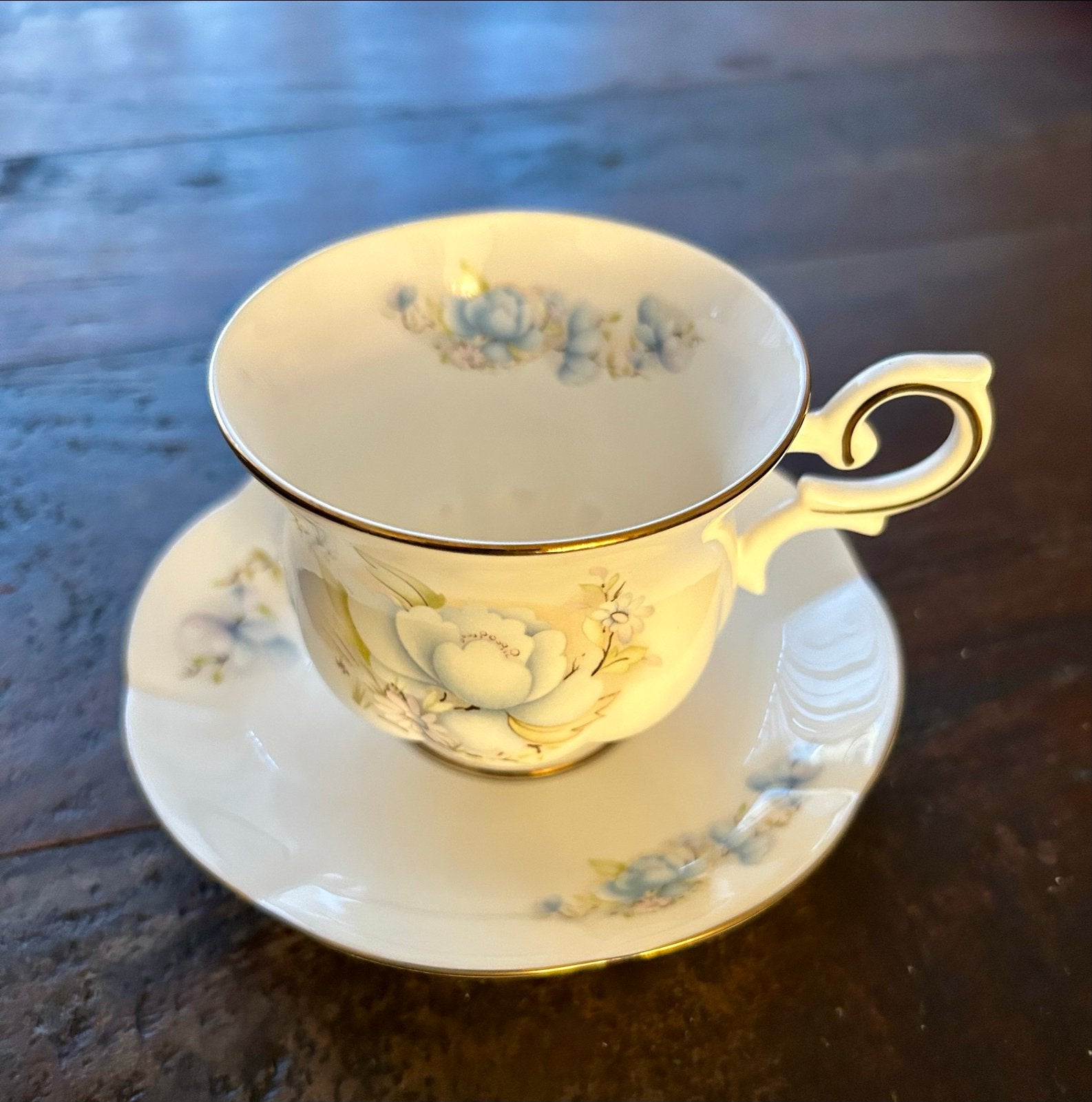 Royal Canterbury Fine Bone China set met gouden rand, Antiek en Kunst, Ophalen of Verzenden