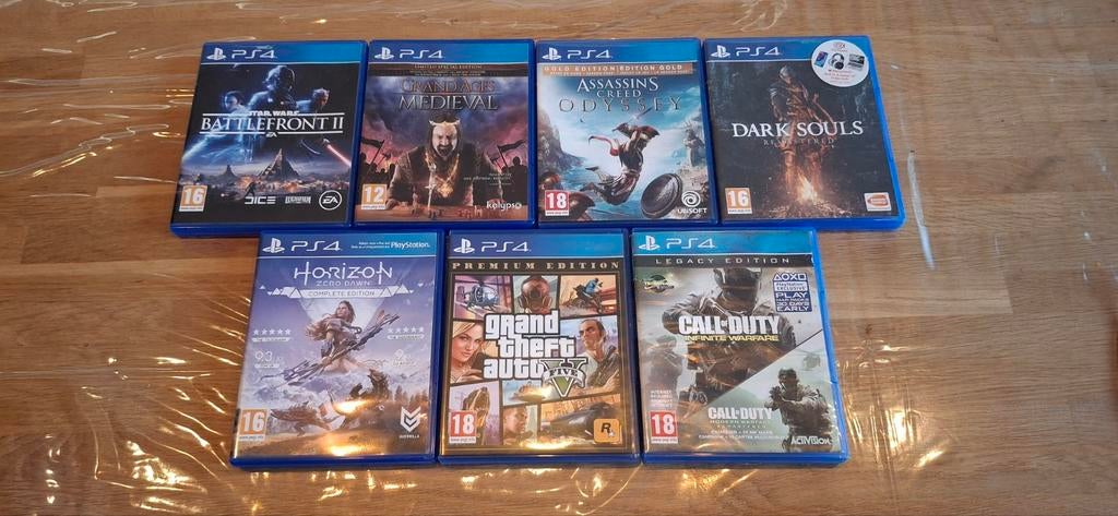 Games ps4 (bieden), Spelcomputers en Games, Spelcomputers | Sony PlayStation 4, Ophalen of Verzenden, Zo goed als nieuw, Met 1 controller
