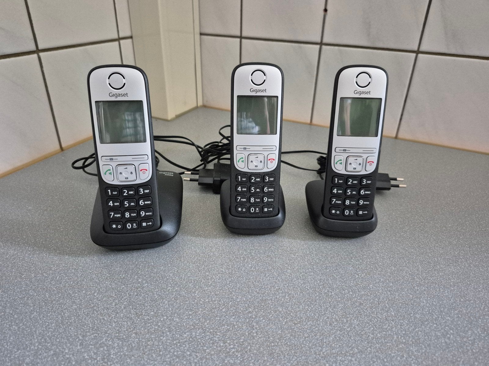 Gigaset A690H met 3 telefoons, Telecommunicatie, Ophalen