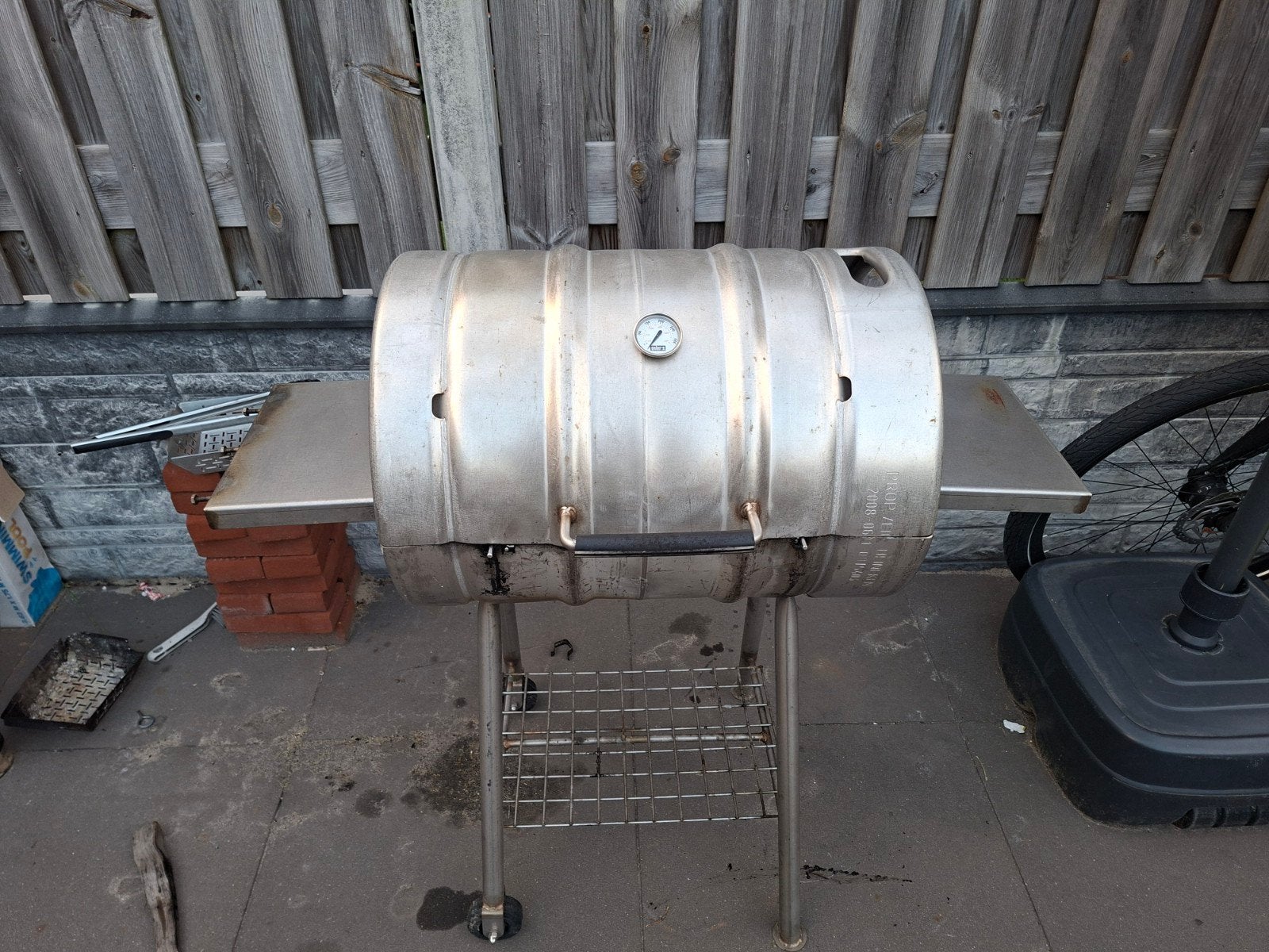 Unieke BBQ van Heineken vat - 40x40 grilloppervlak, Ophalen, Gebruikt, Heinken