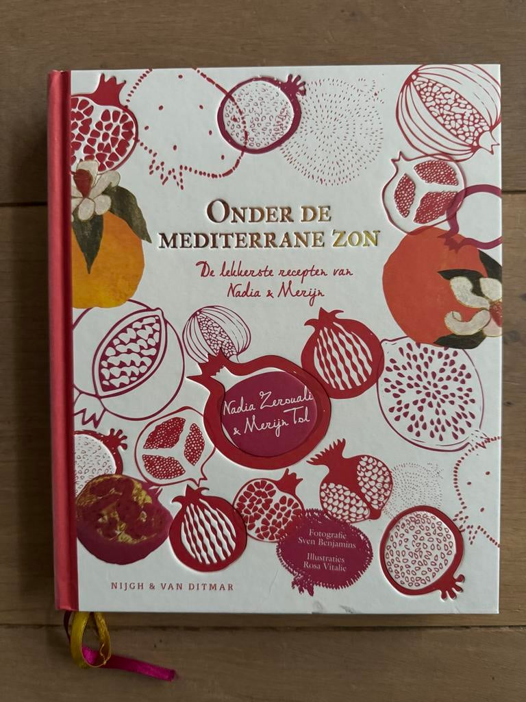 Onder de Mediterrane Zon - Nadia & Merijn Kookboek, Boeken, Kookboeken, Hoofdgerechten, Midden-Oosten en Marokko, Ophalen of Verzenden