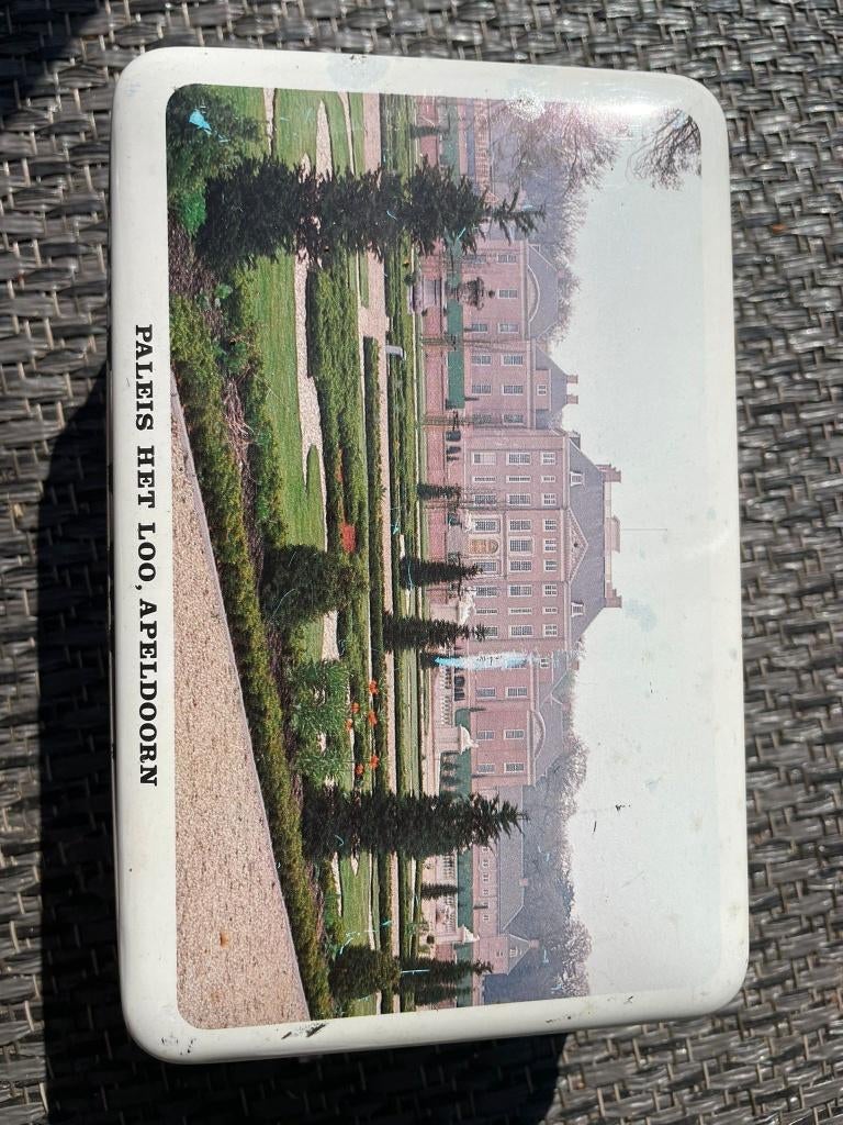 Verkade blik koningshuis uit 1986, Verzamelen, Blikken, Ophalen of Verzenden, Zo goed als nieuw, Koek(jes), Verkade