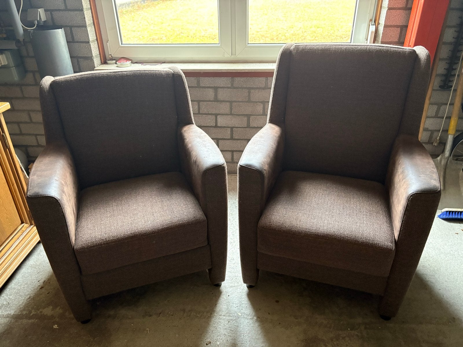 Set van 2 fauteuils: Heren- en damesmodel, bruin, Huis en Inrichting, Ophalen, Gebruikt, 75 tot 100 cm, Stof