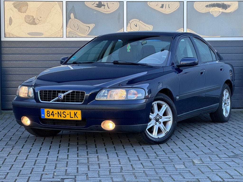 Volvo S60 2.4 | Trekhaak | Cruise | Navi | Clima, Auto's, Voorwielaandrijving, 1442 kg, Gebruikt, Blauw