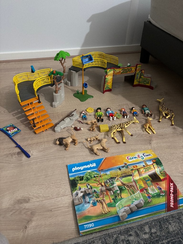 playmobil kinderboerderij - 71190, Gebouw, Complete set, Zo goed als nieuw, Family fun