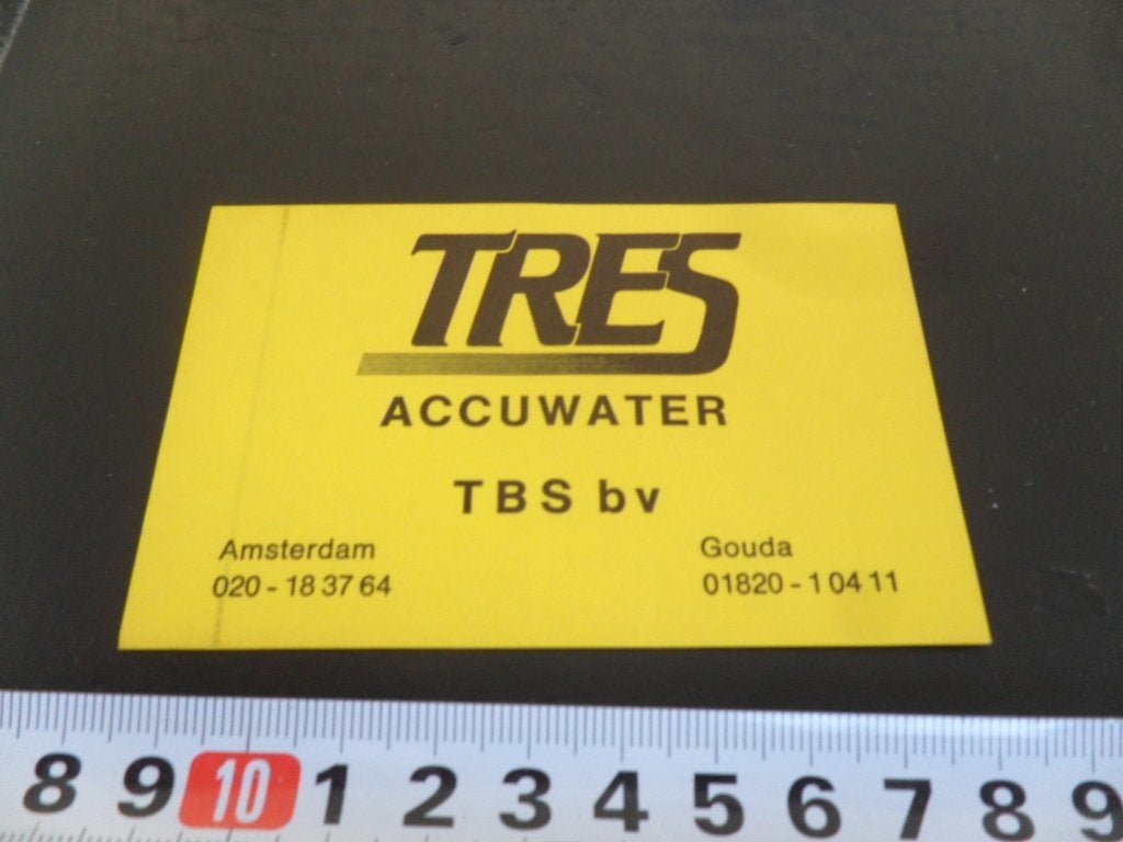 sticker Amsterdam Gouda TRES accuwater  TBS BV, Ophalen of Verzenden, Zo goed als nieuw