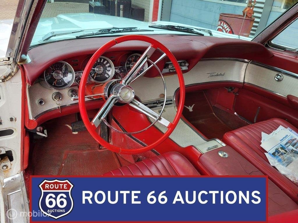 Ford Thunderbird Landau | 1962 | Route 66 Auctions, Auto's, Overige carrosserieën, Zwart, Bedrijf, Handgeschakeld