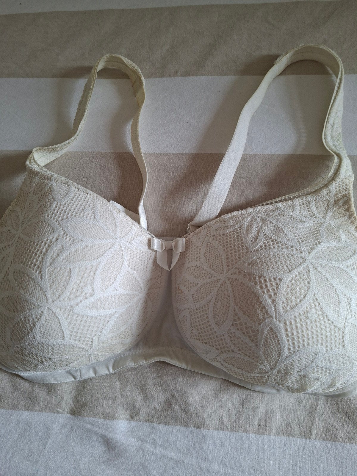 Anita BH maat 85B - Crème/Wit met bloemenpatroon, Ophalen of Verzenden, Wit, BH