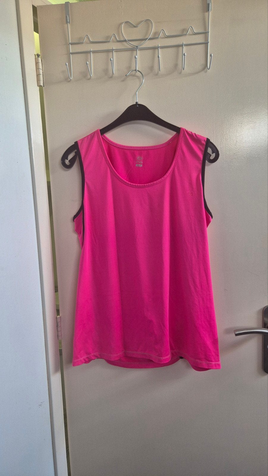 Roze sport mouwloos top maat 44/46, Kleding | Dames, Maat 42/44 (L), Ophalen of Verzenden, Zo goed als nieuw, Roze