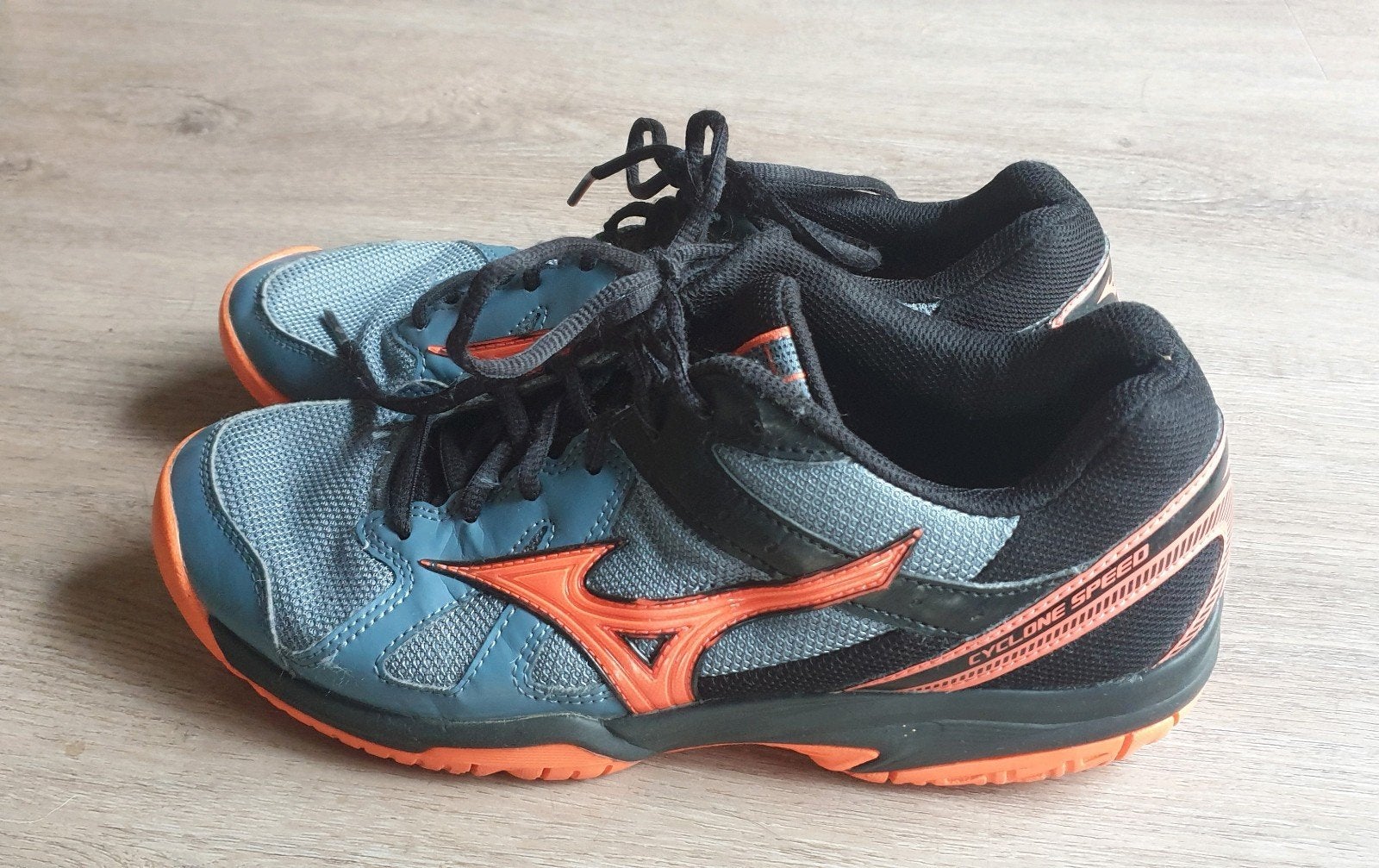 mizuno maat 40,5, Ophalen, Gebruikt, Hardloopschoenen, Overige merken