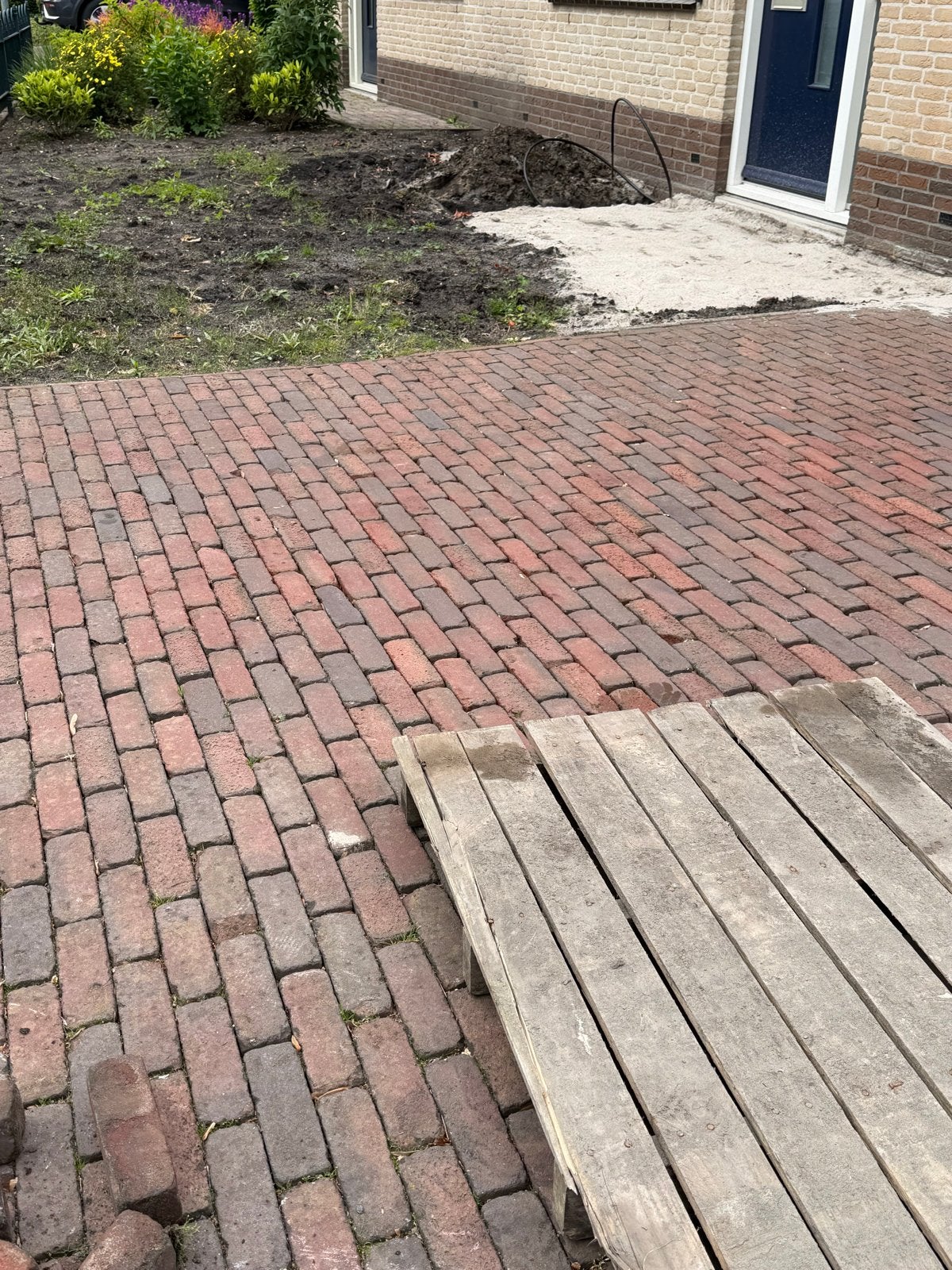 Gebakken dikformaat (waaltjes) rood, Ophalen, Gebruikt, Keramiek, Klinkers