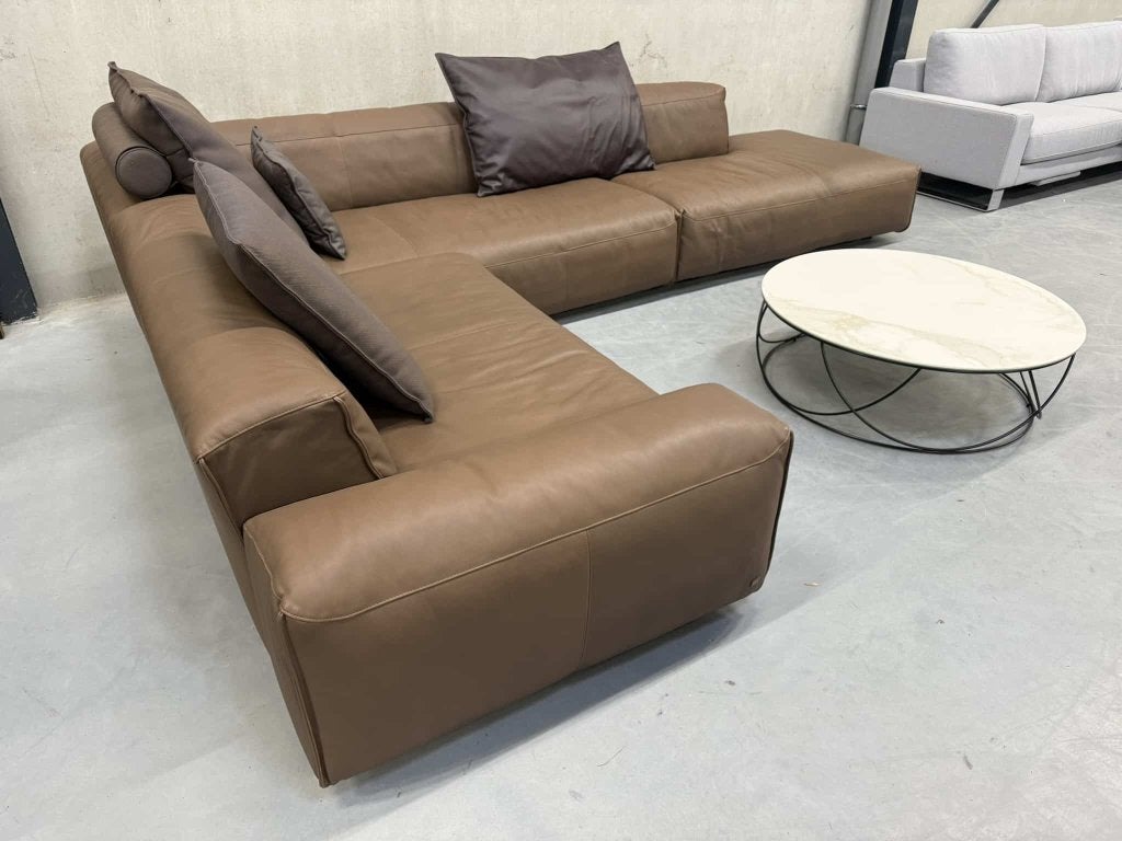 Showmodel Rolf Benz Mio Hoekbank bruin leer Design bank 344, Rolf benz, Overige maten, Hoekbank, Nieuw