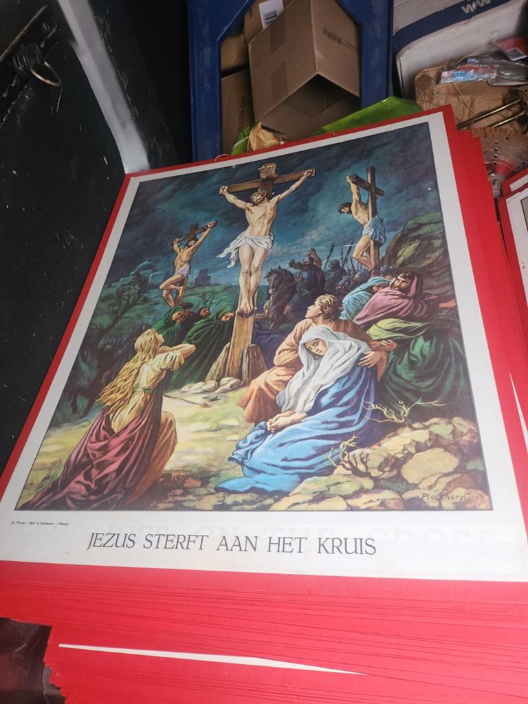 Ca 60 Mooie Bijbelse voorstellingen Lagere School, Antiek en Kunst, Antiek | Wandborden en Tegels, Ophalen of Verzenden