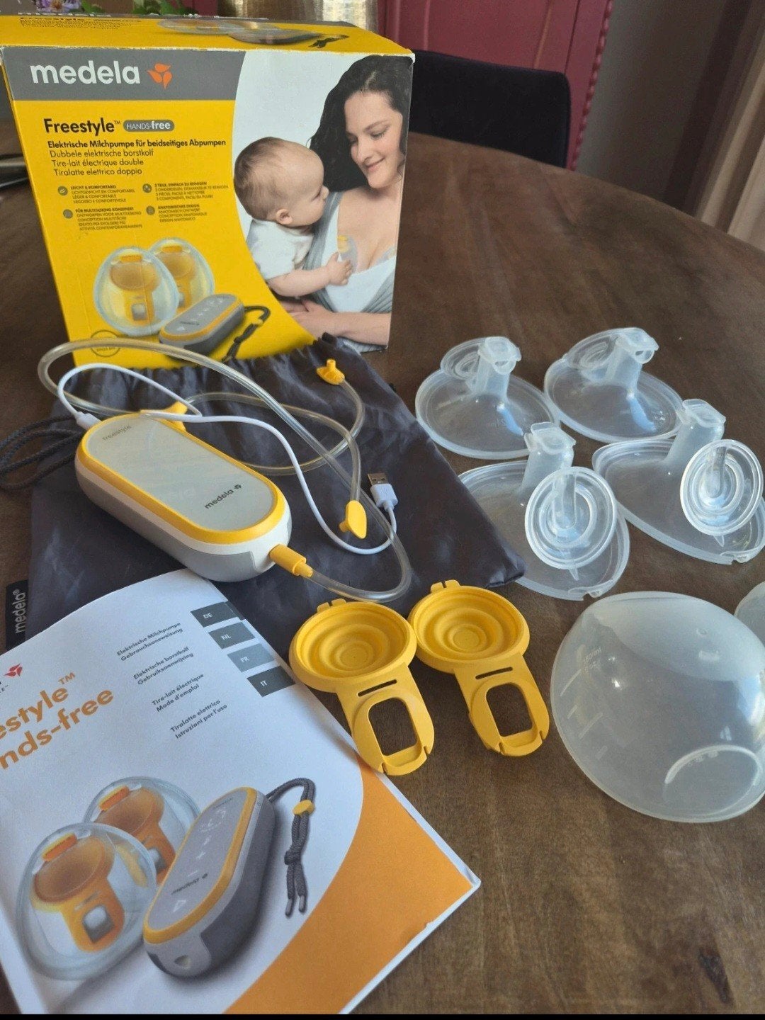 Medela handsfree kolf, Ophalen of Verzenden, Gebruikt, Borstkolf